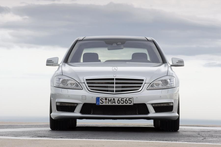  Mercedes-Benz S65 AMG 2010 года  (фото 5 из 9)